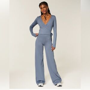 Gilly Hicks Recharge Wide Leg